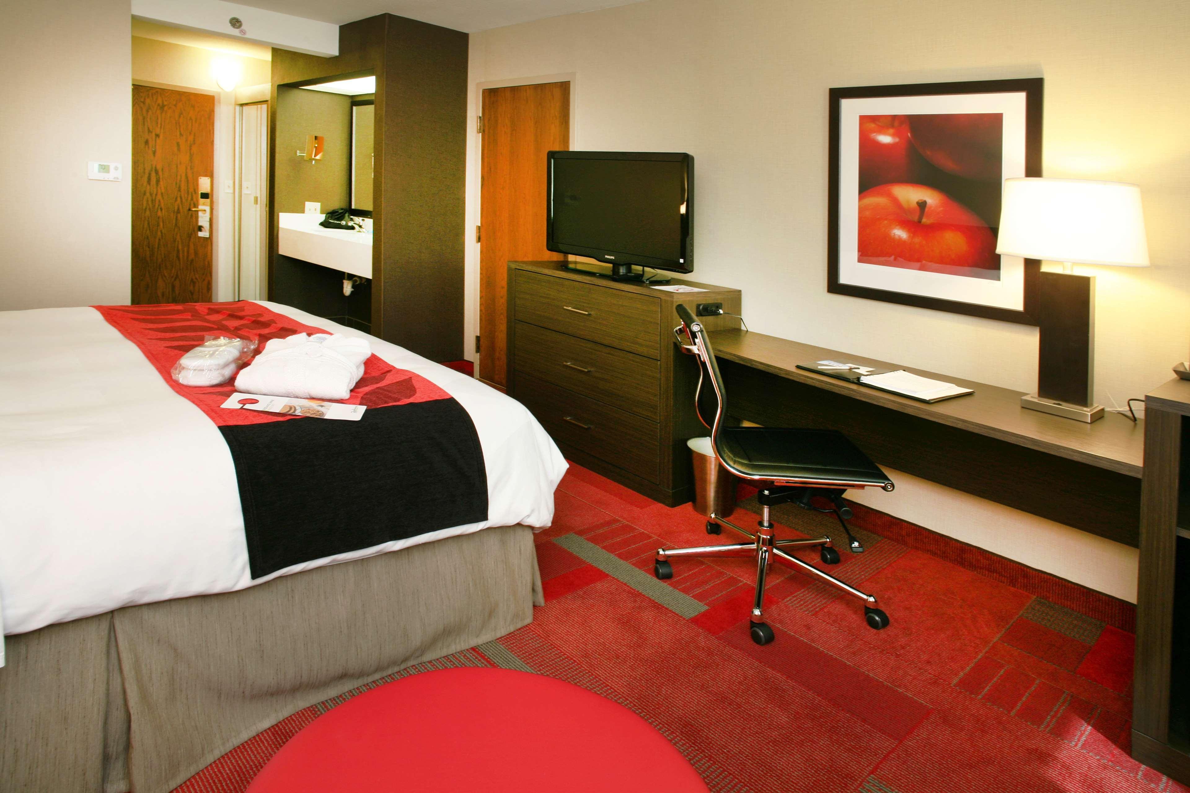 Radisson Hotel Madison Kamer foto
