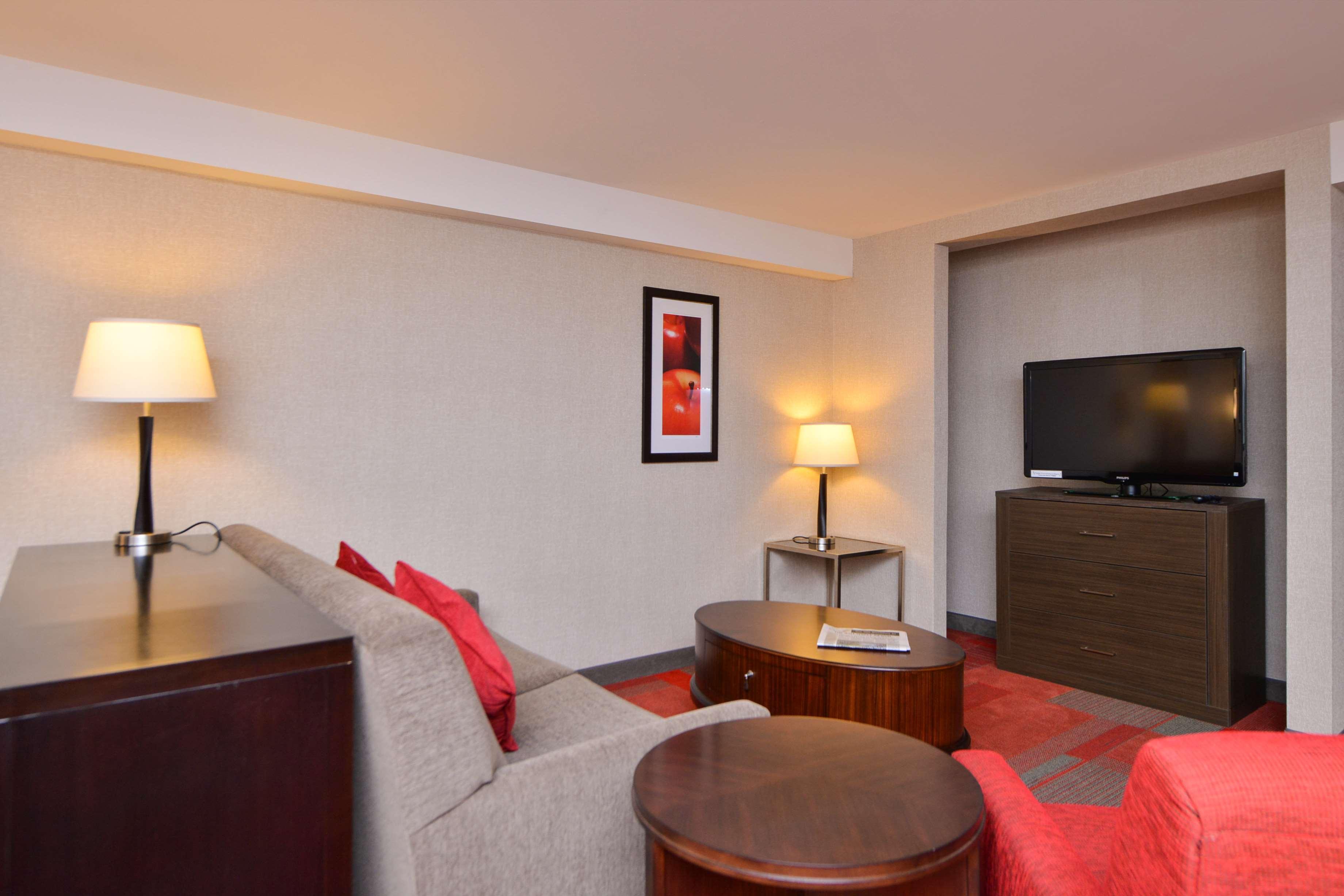 Radisson Hotel Madison Buitenkant foto